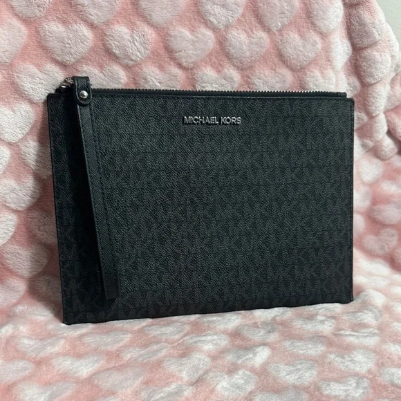 Michael Kors Black Logo Slim Wristlet - Picture 1 of 4